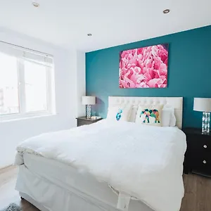 Beautiful Family For 6 Apartament
